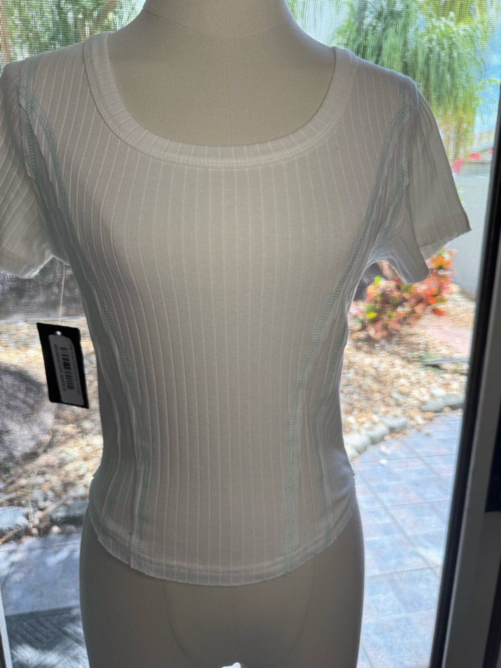 POL White Ribbed Scoop-Neck Short Sleeve Top
